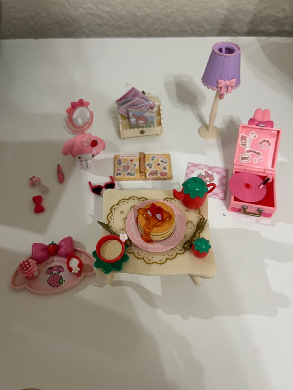 Sanrio My Melody Miniature Table Playset - Pink & Cream